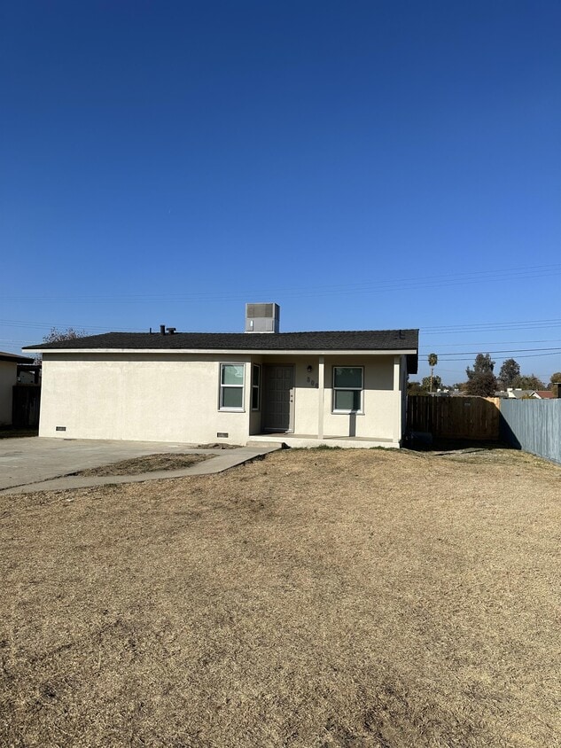806 Florinda St, Hanford, CA 93230 House Rental in Hanford, CA