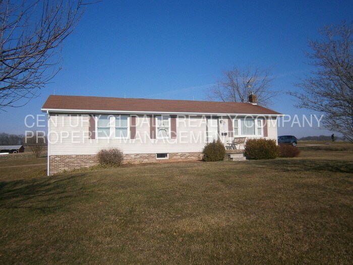 Primary Photo - Country Home in Red Lion School District