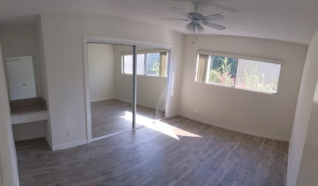 bedroom 2 - 1231 N Ogden Dr