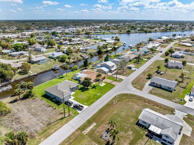 Foto del edificio - 2220 Broad Ranch Dr