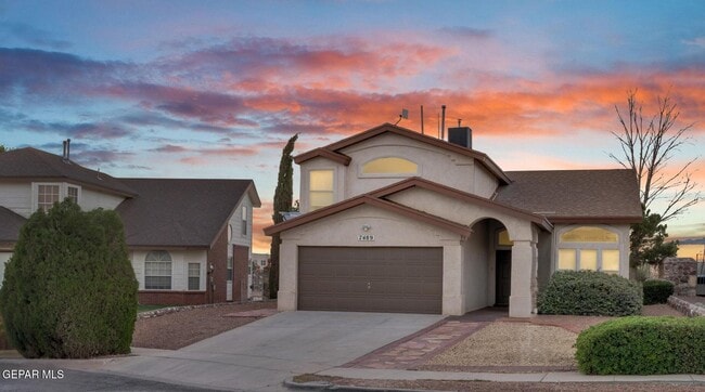 Building Photo - 7489 Plaza Redonda Dr