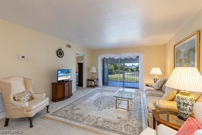 Foto del edificio - 5483 Rattlesnake Hammock Rd