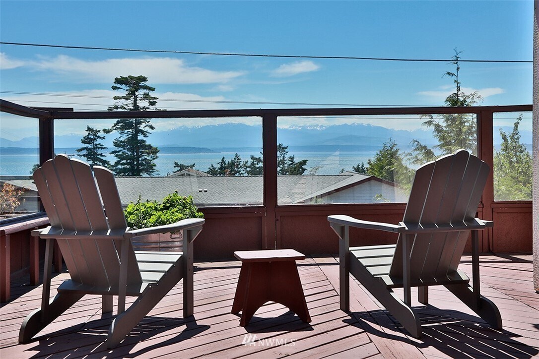 1227 Admirals Dr, Coupeville, WA 98239 House Rental in Coupeville, WA