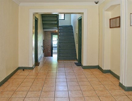 Interior Photo - 37-51-37-55 79th St