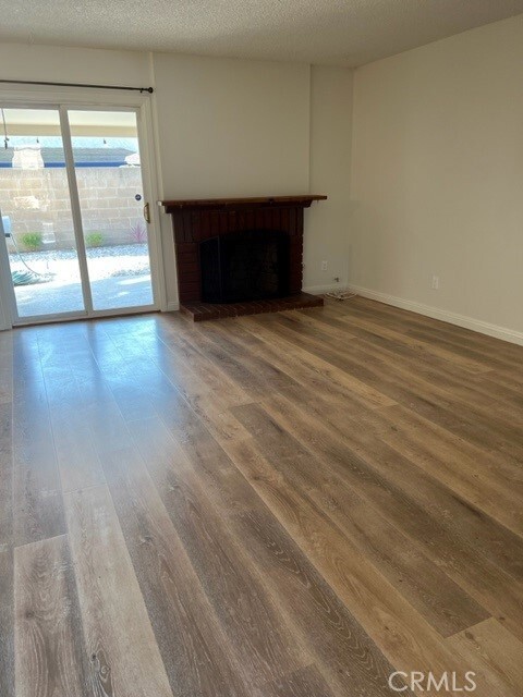 Building Photo - 5452 Villa Way