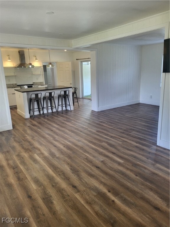 Building Photo - 2027 Maravilla Cir