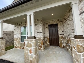 Building Photo - 2216 Gadwall Ct