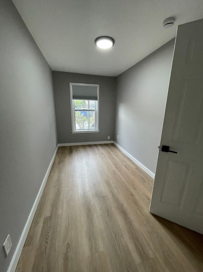 Photo - 1519 Campbell St Apartment