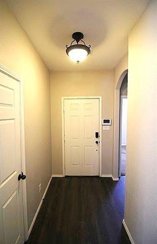 Foto del edificio - 138 Sierra Dr