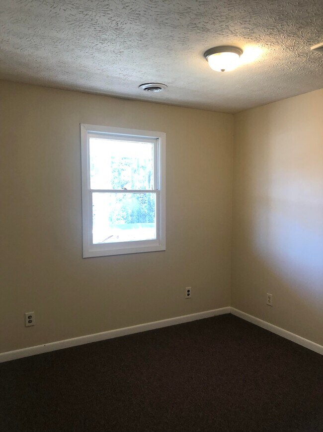Guest Bedroom - 150 Mill Branch Rd