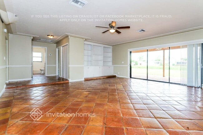Building Photo - 4689 Palo Verde Dr