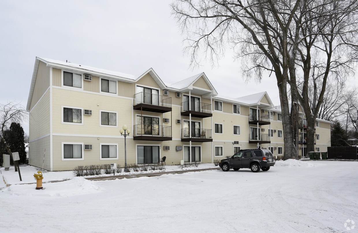 Wedgewood Place Apartments Coon Rapids, MN