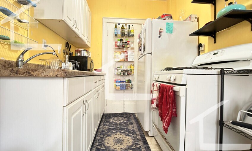 Foto principal - 249 Chestnut Hill Ave