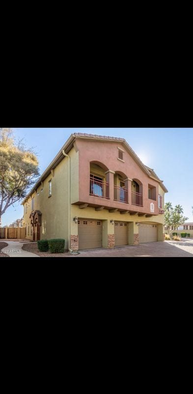 Building Photo - 2150 E Bell Rd