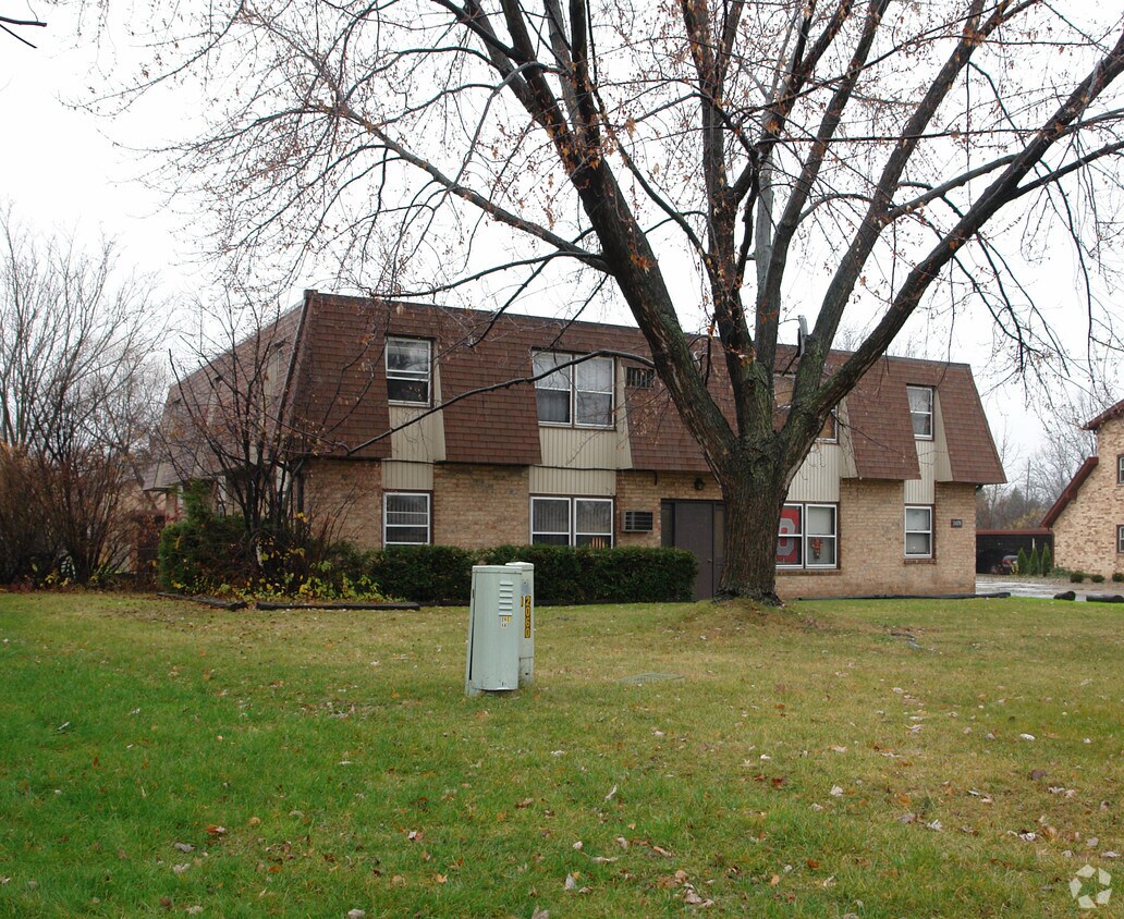 Foto del edificio - 2075 Wolosyn Cir