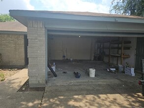 Building Photo - 18539 Lippizaner Dr