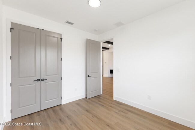 Foto del edificio - 1133 Hanover Ave