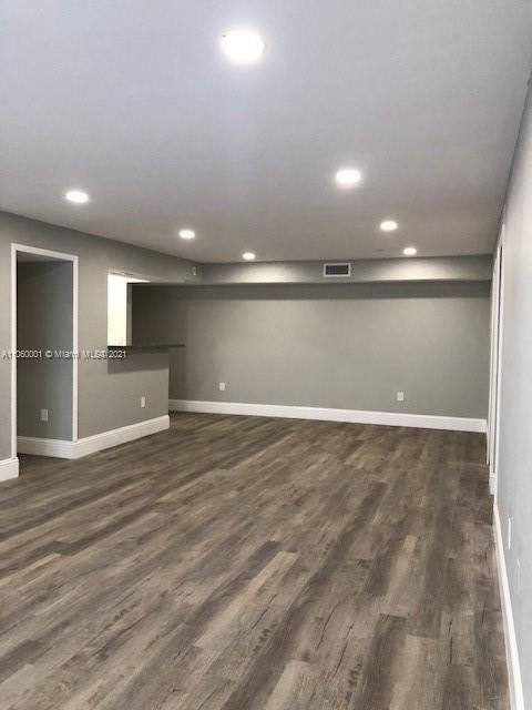 Din rm - 9417 SW 76th St