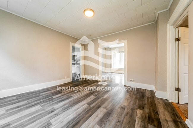 Building Photo - 183 1st St