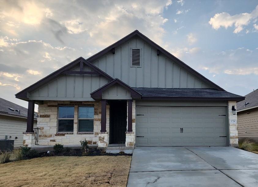 128 Onna St, Taylor, TX 76574 - House Rental in Taylor, TX | Apartments.com