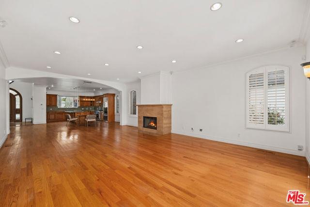 Foto del edificio - 7822 Truxton Ave