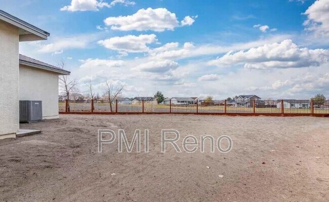 Building Photo - 1703 Gem Ct