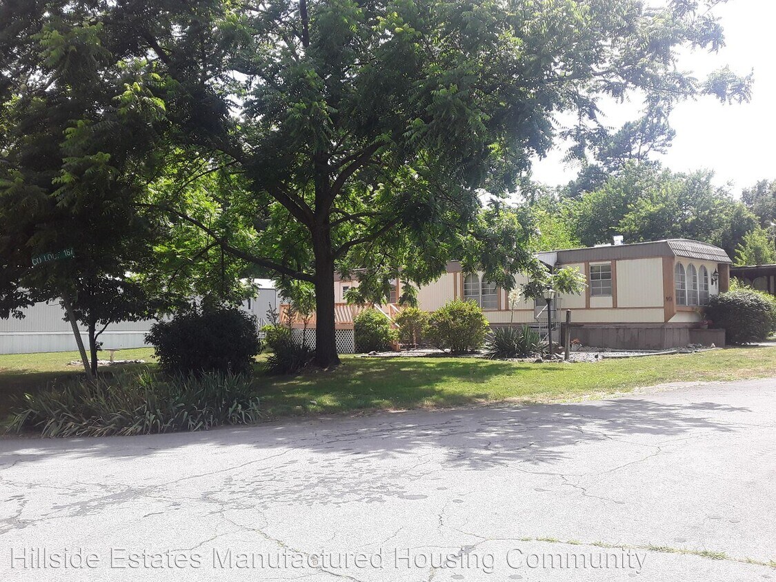 6255 County Loop 187, Joplin, MO 64801 Room for Rent in Joplin, MO