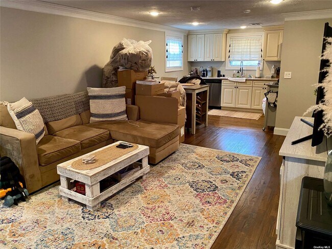 Foto del edificio - 27 Southridge Dr