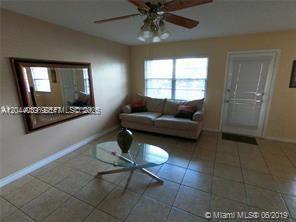 Foto del edificio - 300 SW 134th Way