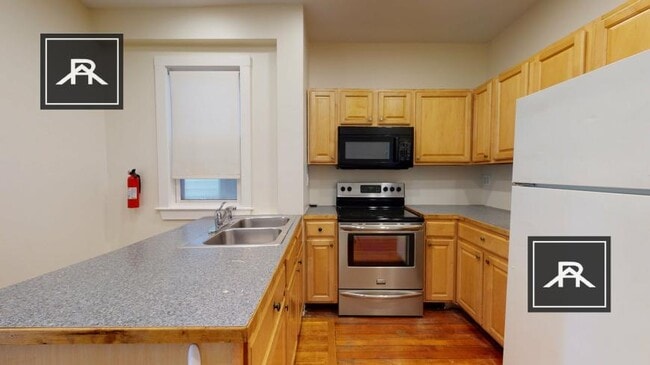 Building Photo - 4 bedroom in Allston MA 02134
