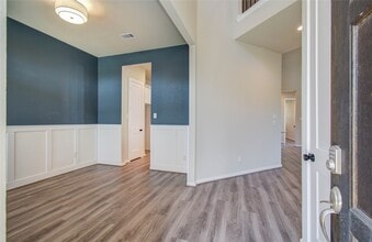 Building Photo - 4622 Ana Ridge Ln