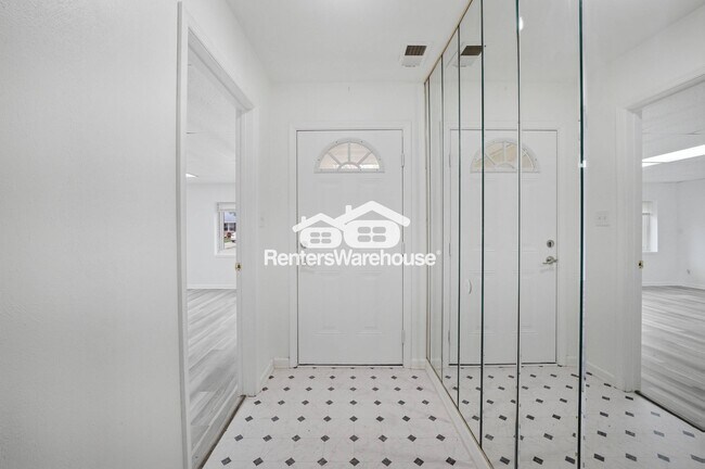 Foto del edificio - 3009 Knight Rd