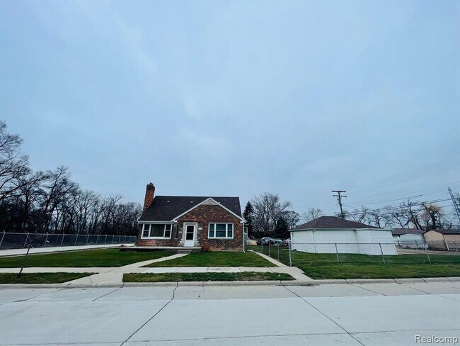 Building Photo - 6955 Anthony St