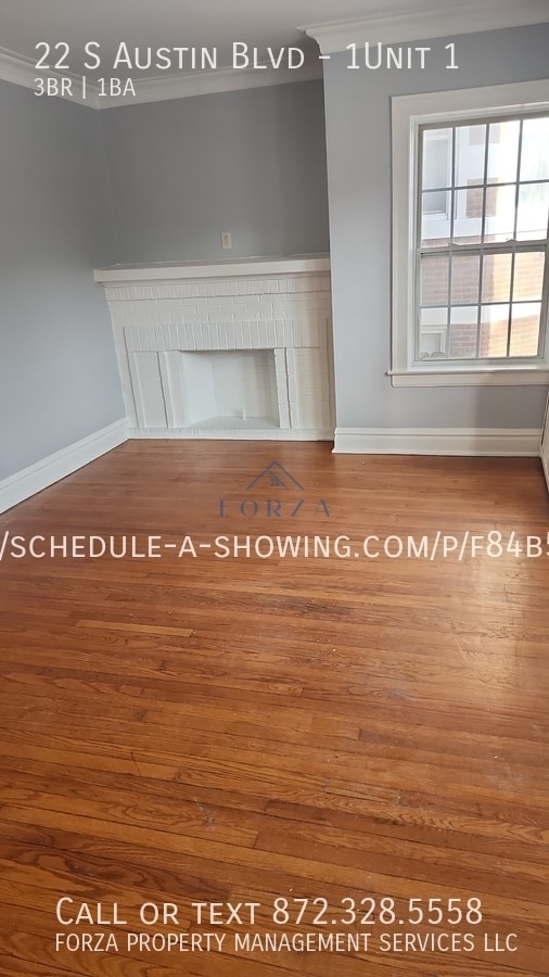 Building Photo - 22 S Austin Blvd