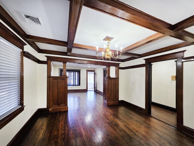 Foto del edificio - 18 Bergen Ave