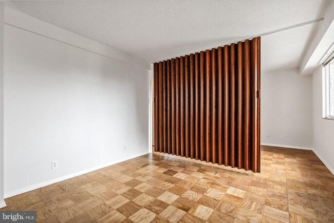 Foto del edificio - 4515 Willard Ave