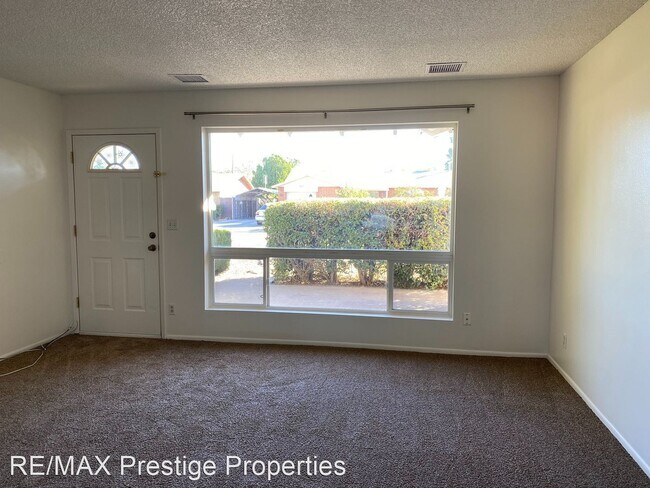 Building Photo - 3 br, 2 bath House - 1709 Chicago