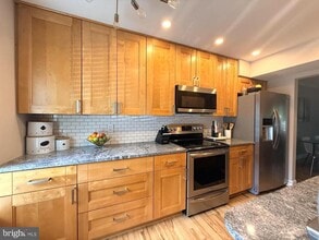 Building Photo - 14643 Keeneland Cir