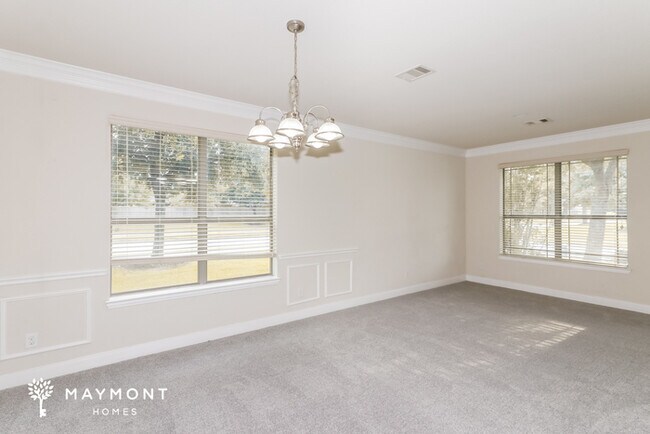 Foto del edificio - 26049 Kingshill Dr
