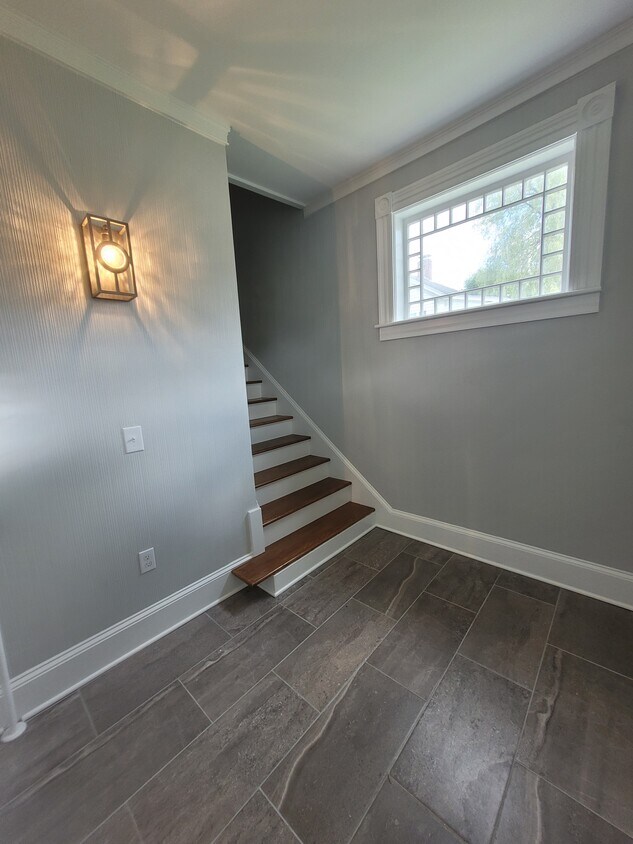 232 Broadway Unit A, Rockland, ME 04841 232 Broadway Rockland, ME