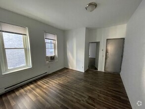 Building Photo - 2952 Kensington Ave