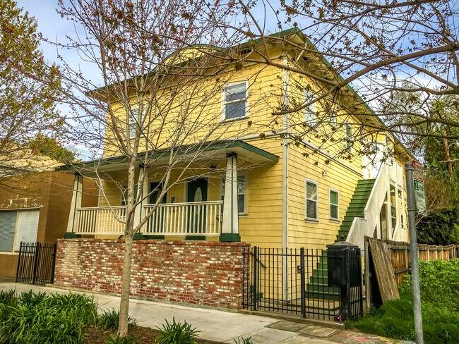 Building Photo - 1621 18th St