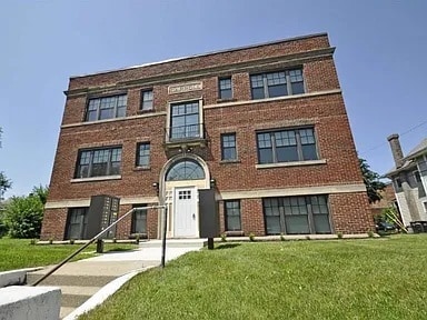 Building Photo - Historic Carroll Street Apartments