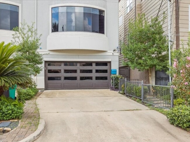 Building Photo - 4241 Purdue St
