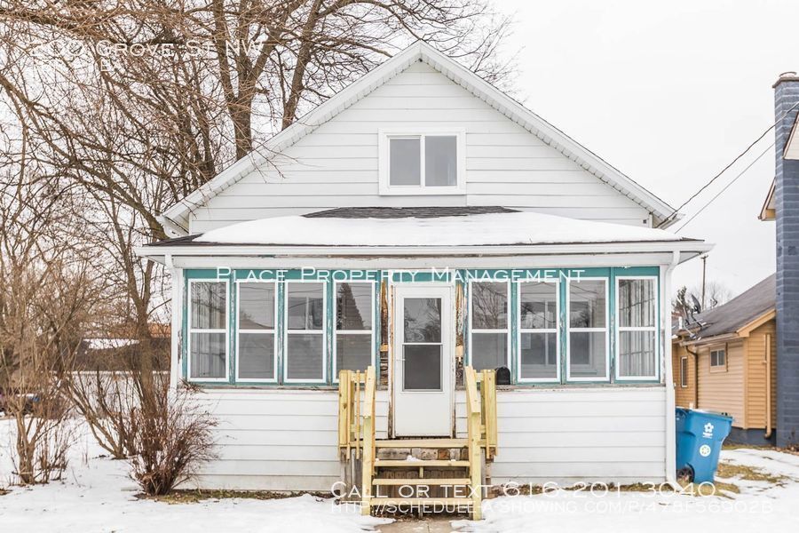 Primary Photo - 200 Grove St - Updated 3-bedroom in Sparta!