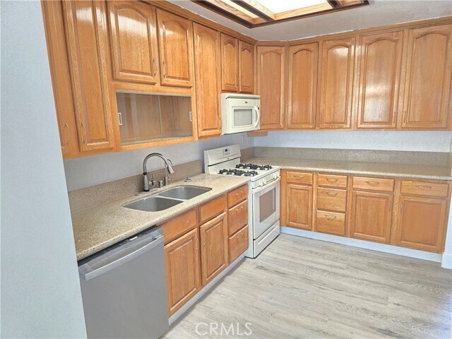 Building Photo - 8562 Orinda Cir