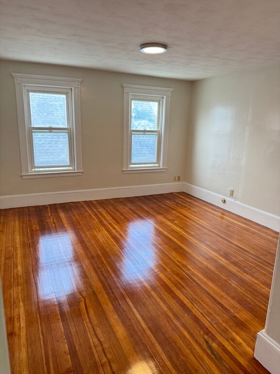 Foto principal - 89 Linden Ave