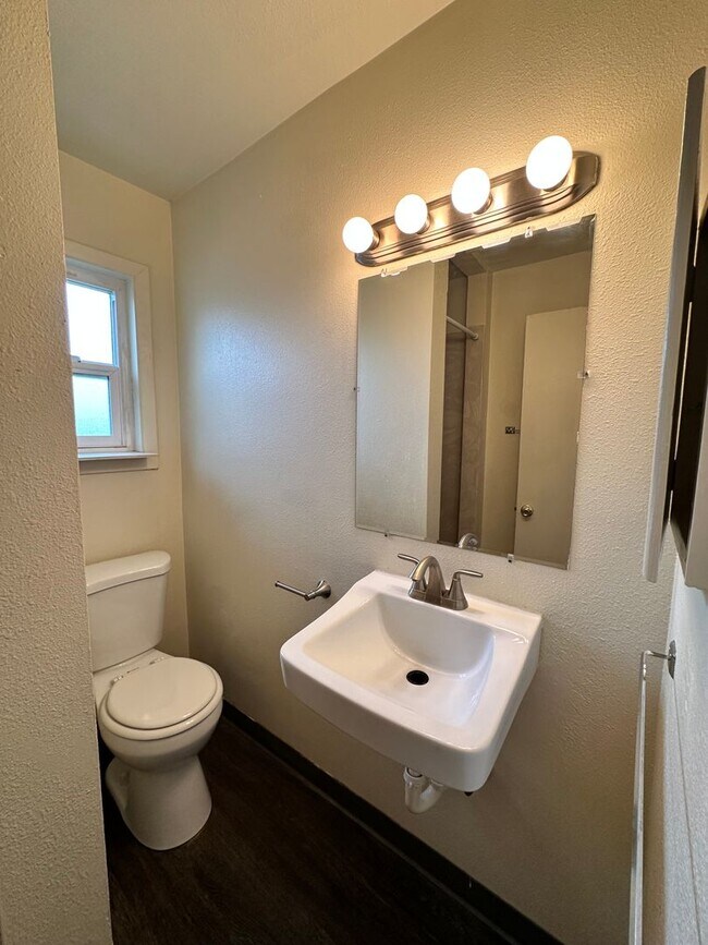 Foto del edificio - (DUP) - Studio Apartment! Great location, ...
