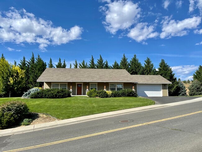 Building Photo - 408 N 84th Ave