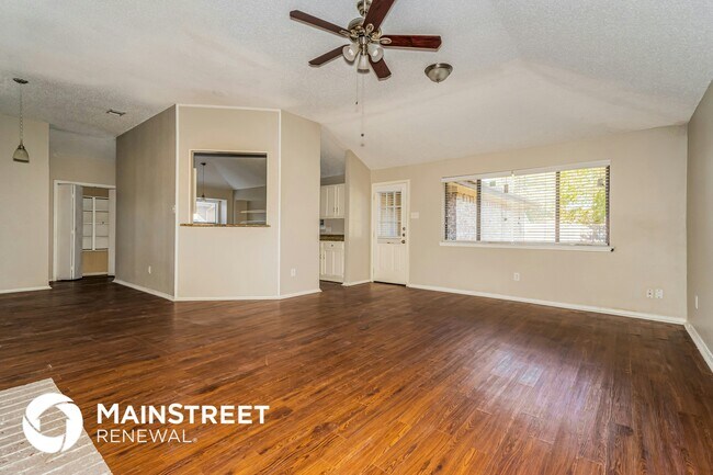 Foto del edificio - 513 Quail Hollow Dr